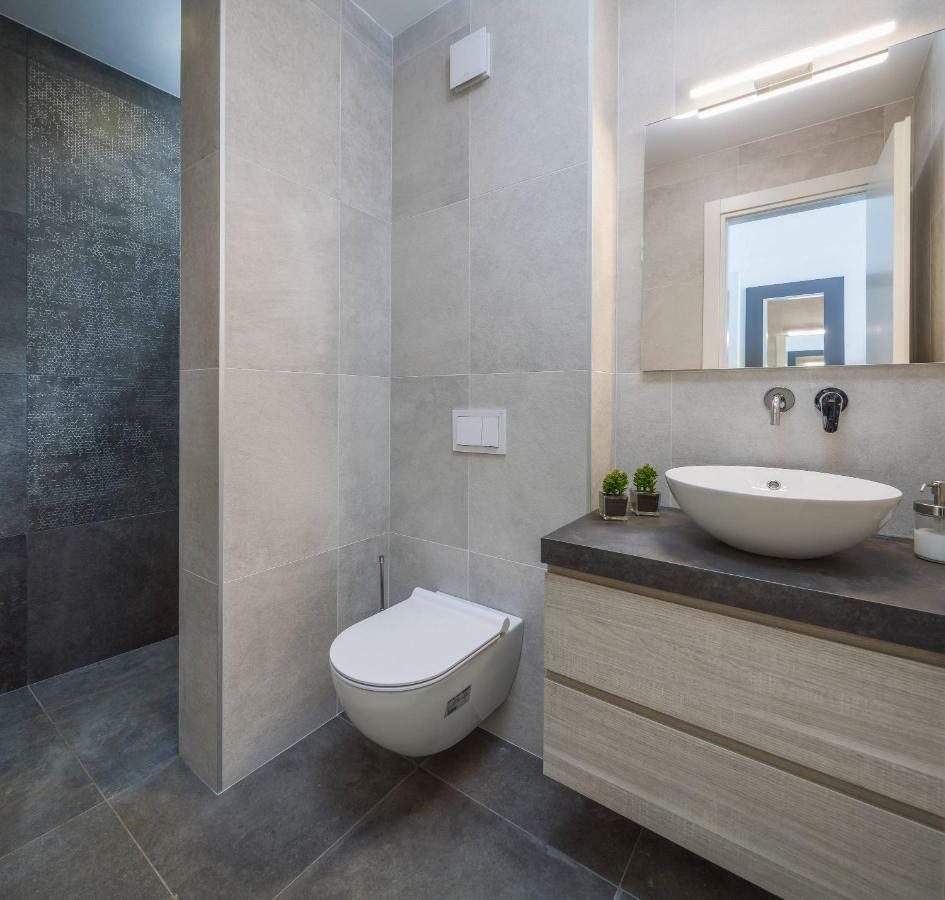 Luxury Villa Lucice View Milna  Εξωτερικό φωτογραφία